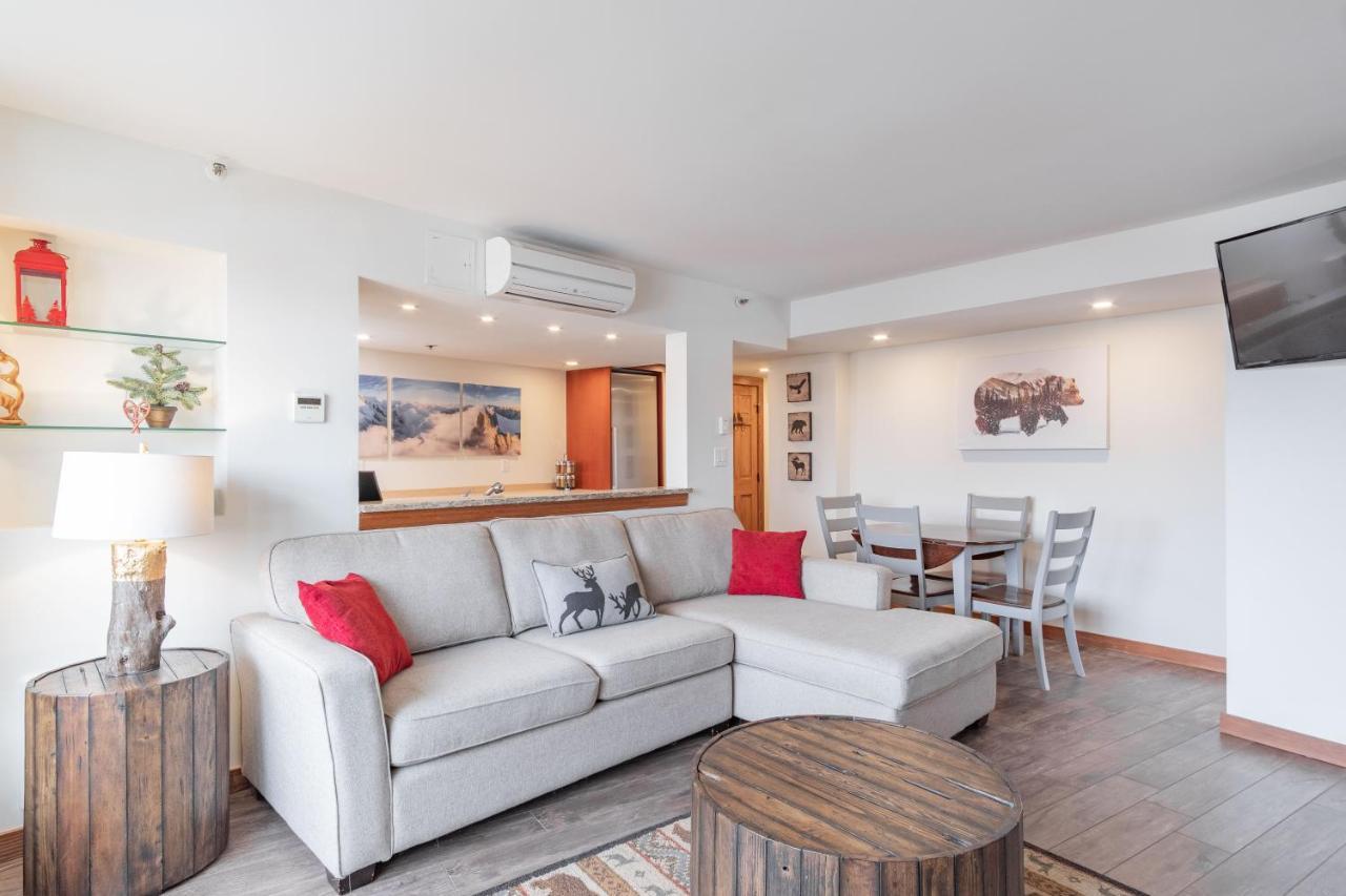 Carleton Lodge By Outpost Whistler Extérieur photo