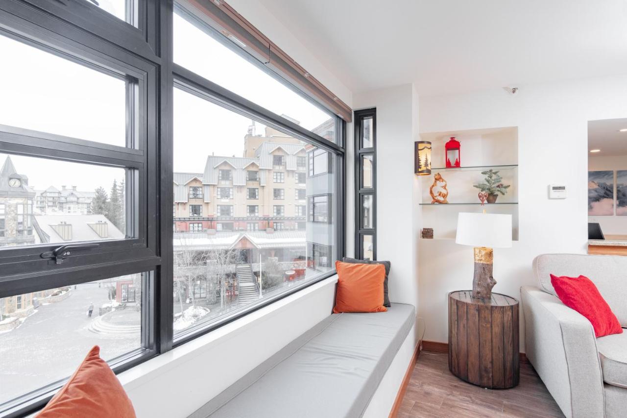Carleton Lodge By Outpost Whistler Extérieur photo